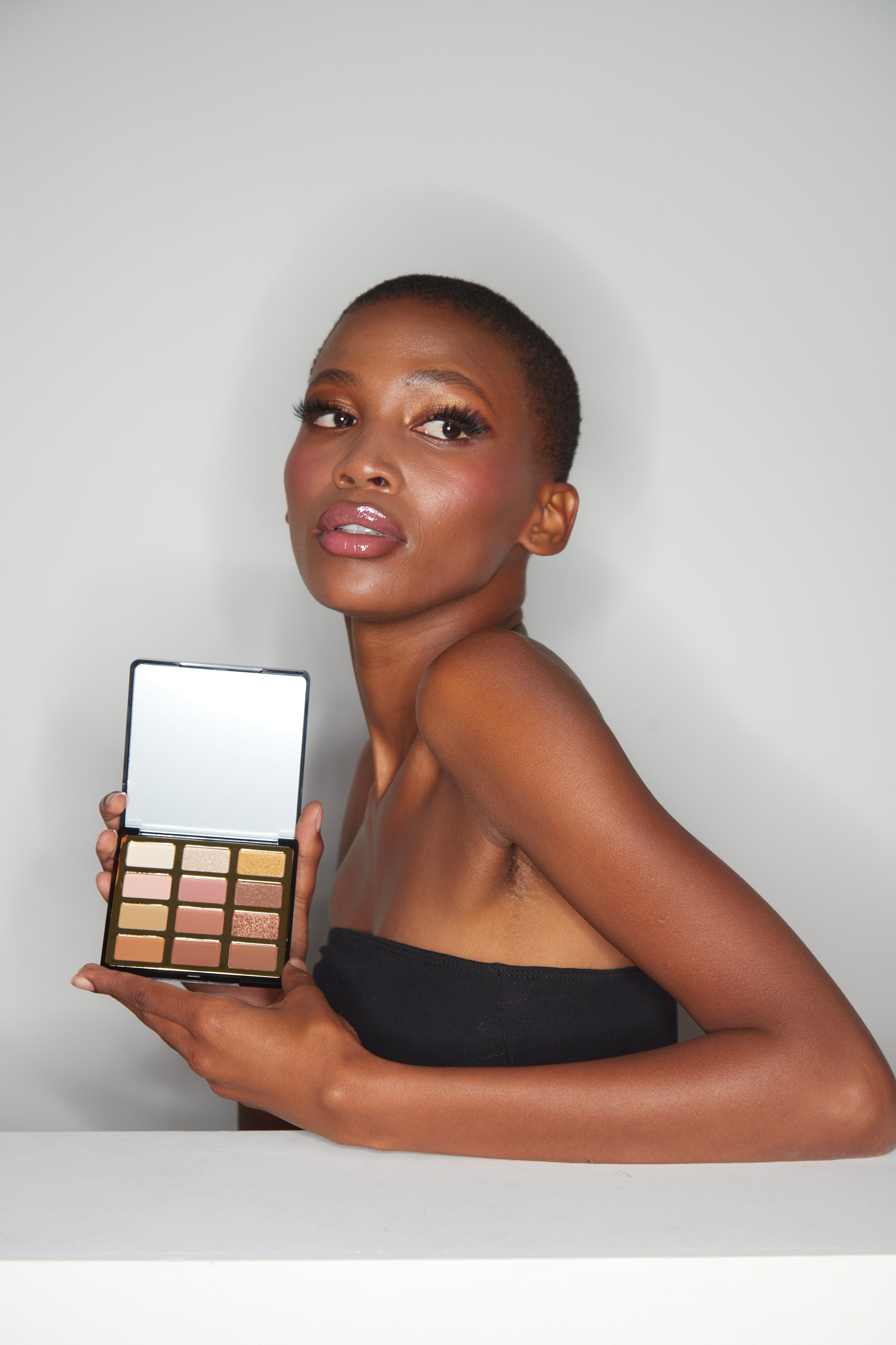 SOSU X Bonnie Ryan Eyeshadow Palette